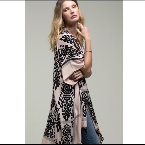 New! Ruggine Damask Print Pom Pom Trim Viscose Lightweight Kimono Coverup Top - Picture 2 of 6